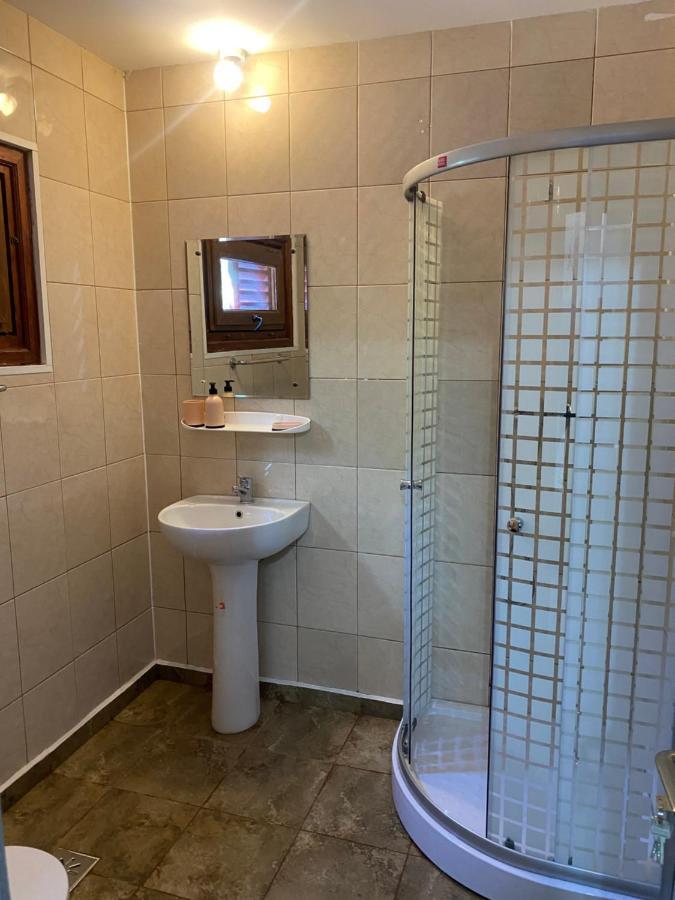 Pensiunea Uzlina Tulcea Eksteriør billede